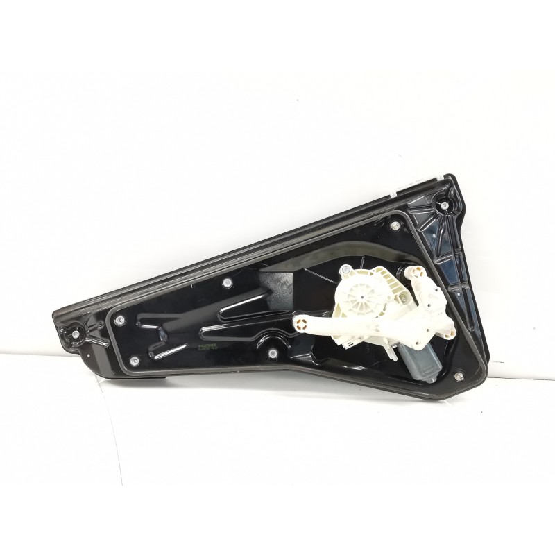 Recambio de elevalunas trasero derecho para land rover discovery v6 td se referencia OEM IAM 4H2227000AB Recambio de elevalunas trasero derecho para land rover discovery v6 td se referencia OEM IAM 4H2227000AB