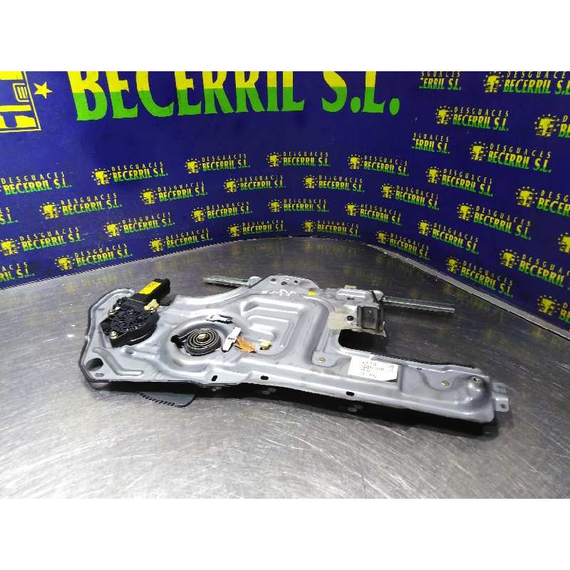 Recambio de elevalunas delantero derecho para hyundai trajet (fo) 2.0 crdi gls referencia OEM IAM Recambio de elevalunas delantero derecho para hyundai trajet (fo) 2.0 crdi gls referencia OEM IAM