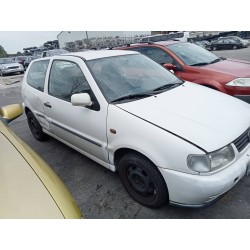 volkswagen polo berlina (6n1) del año 1999