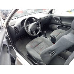 volkswagen polo berlina (6n1) del año 1999