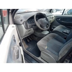 renault scenic (ja..) del año 2002