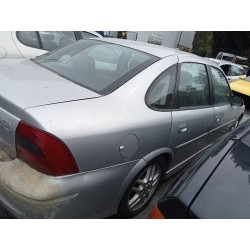 opel vectra b berlina del año 1999