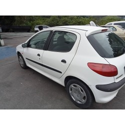 peugeot 206 berlina del año 1999