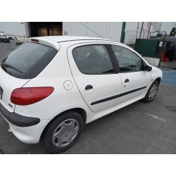 peugeot 206 berlina del año 1999