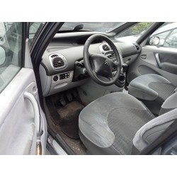 citroen xsara berlina del año 2005