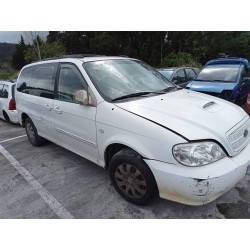 kia carnival ii del año 2001