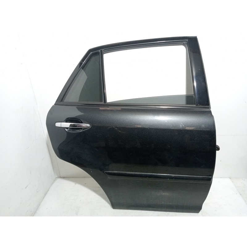 Recambio de puerta trasera derecha para lexus rx 350 referencia OEM IAM Recambio de puerta trasera derecha para lexus rx 350 referencia OEM IAM