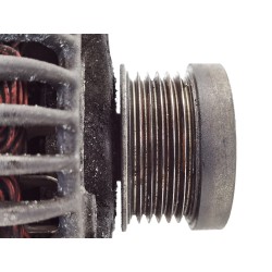 Recambio de alternador para volvo s60 berlina 2.4 diesel cat referencia OEM IAM 0124525060 30667894 