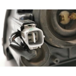 Recambio de faro derecho para toyota avensis berlina (t25) 2.0 d4-d sol berlina (5-ptas.) referencia OEM IAM   