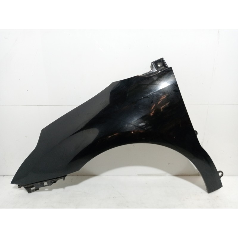 Recambio de aleta delantera izquierda para citroen c4 berlina collection referencia OEM IAM Recambio de aleta delantera izquierda para citroen c4 berlina collection referencia OEM IAM