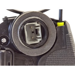 Recambio de cerradura puerta trasera derecha para toyota yaris active referencia OEM IAM   