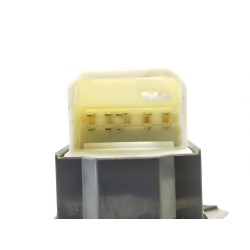 Recambio de mando elevalunas delantero izquierdo para toyota yaris active referencia OEM IAM   