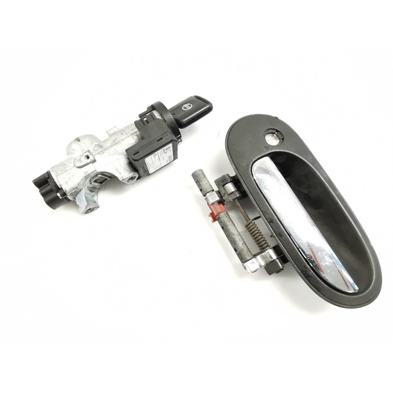 Recambio de antirrobo para nissan almera tino (v10m) acenta referencia OEM IAM 28590C9965 Recambio de antirrobo para nissan almera tino (v10m) acenta referencia OEM IAM 28590C9965