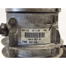 Recambio de bomba dirección para citroen c4 grand picasso sx referencia OEM IAM 9681965780  