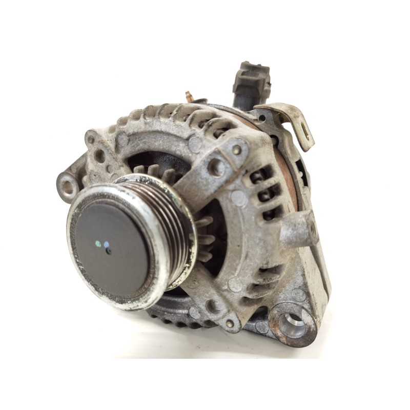 Recambio de alternador para toyota corolla (e12) 1.4 d-4d luna compact referencia OEM IAM 2706027070 1042103252 Recambio de alternador para toyota corolla (e12) 1.4 d-4d luna compact referencia OEM IAM 2706027070 1042103252
