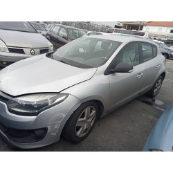 renault megane iii berlina 5 p del año 2014