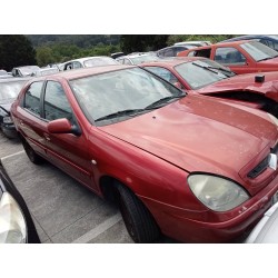 citroen xsara berlina del año 2001