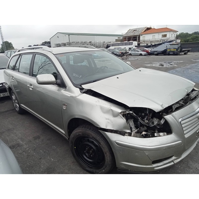 toyota avensis wagon (t25) del año 2004 toyota avensis wagon (t25) del año 2004
