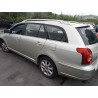toyota avensis wagon (t25) del año 2004