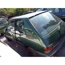 peugeot 205 berlina del año 1998