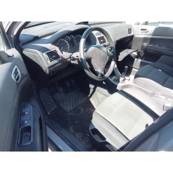 peugeot 307 berlina (s2) del año 2005