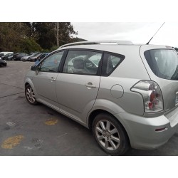 toyota corolla verso (r1) del año 2005