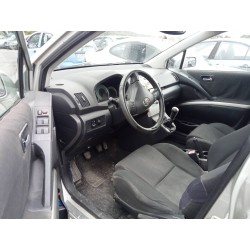 toyota corolla verso (r1) del año 2005