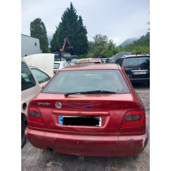 citroen xsara berlina del año 2000