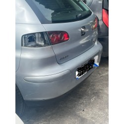 seat ibiza (6l1) del año 2004