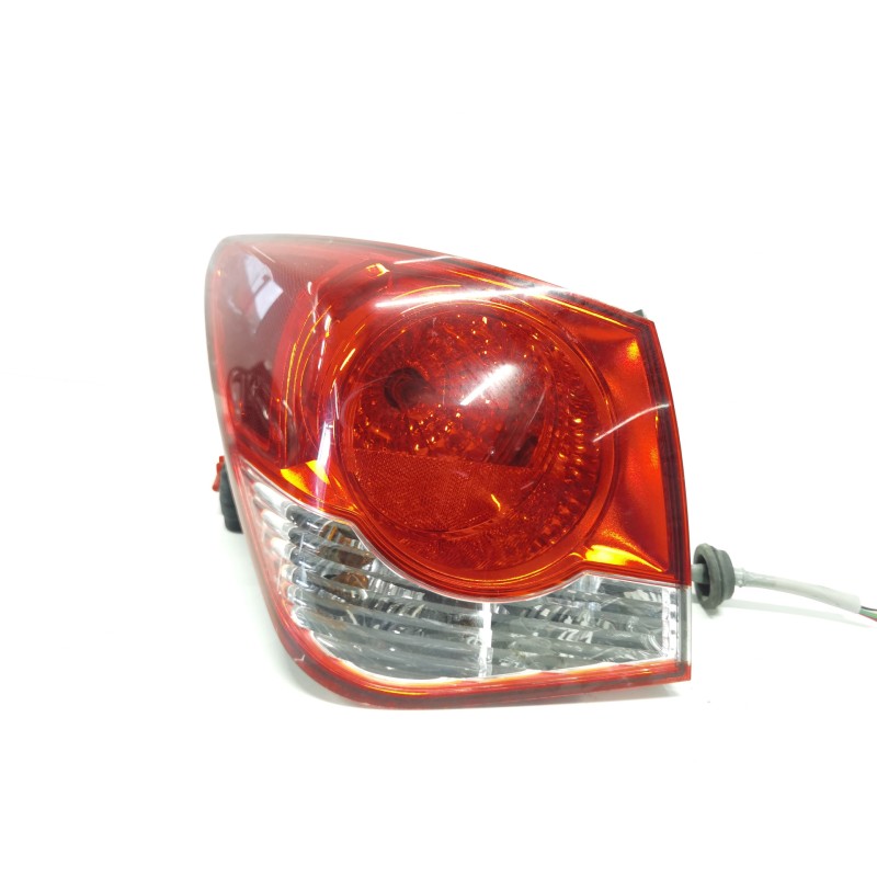 Recambio de piloto trasero izquierdo para chevrolet cruze lt referencia OEM IAM Recambio de piloto trasero izquierdo para chevrolet cruze lt referencia OEM IAM