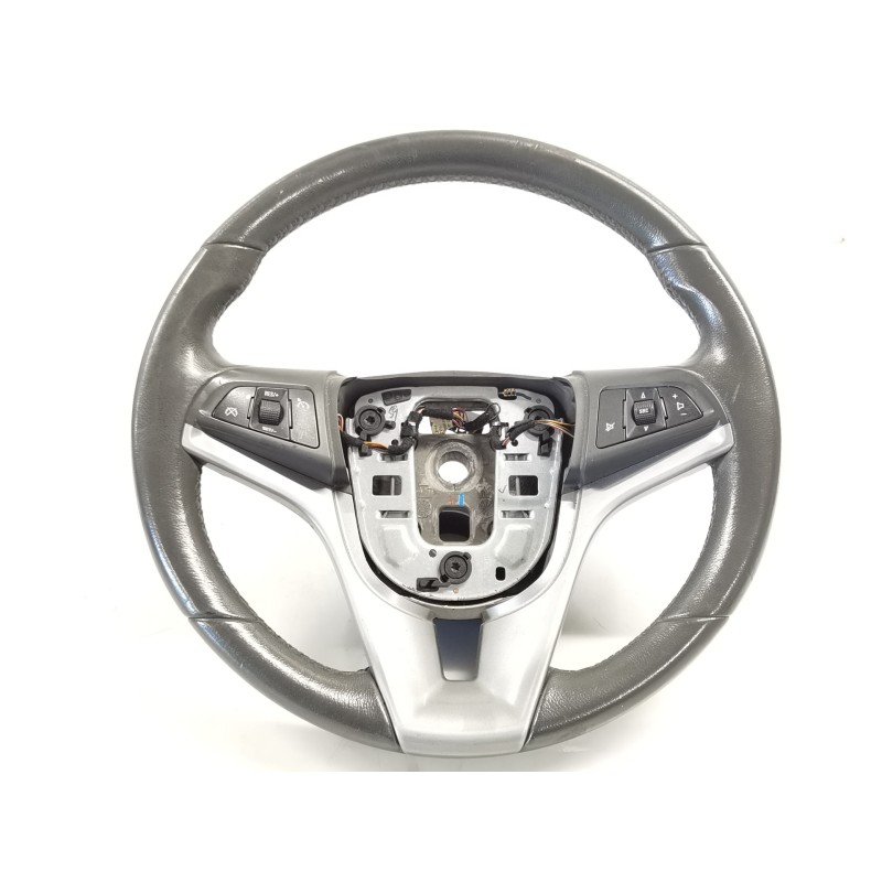Recambio de volante para chevrolet cruze lt referencia OEM IAM 13307026  