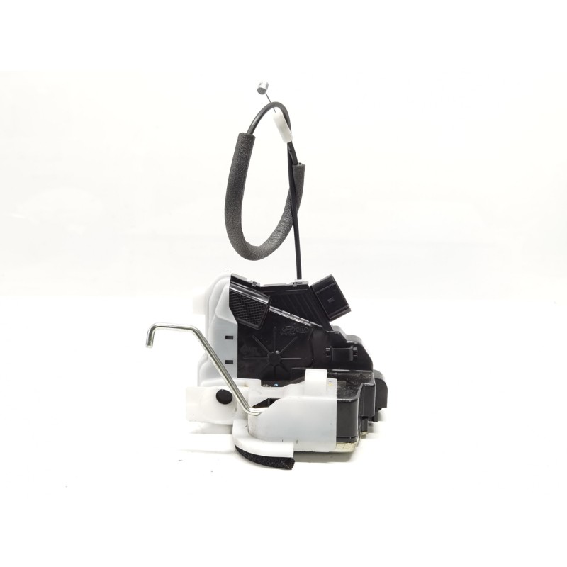 Recambio de cerradura puerta delantera derecha para hyundai i20 elegant referencia OEM IAM 81320C8040  