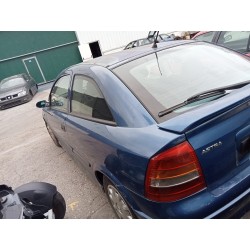 opel astra g berlina del año 2003