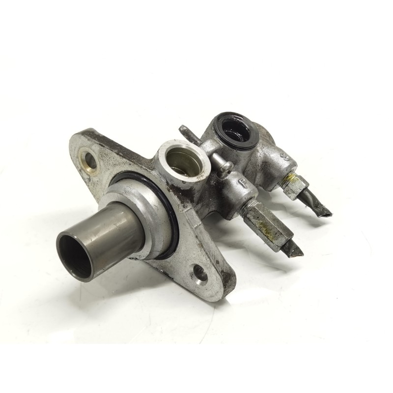 Recambio de bomba freno para ssangyong korando limited 4x2 referencia OEM IAM Recambio de bomba freno para ssangyong korando limited 4x2 referencia OEM IAM