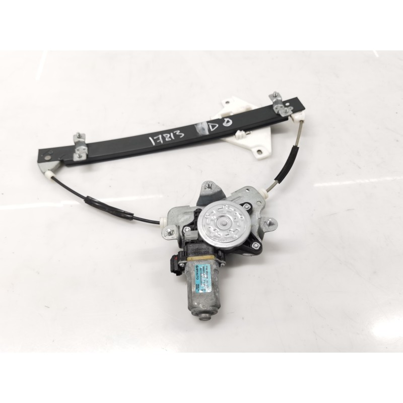 Recambio de elevalunas delantero derecho para ssangyong korando limited 4x2 referencia OEM IAM 98840CZ010 Recambio de elevalunas delantero derecho para ssangyong korando limited 4x2 referencia OEM IAM 98840CZ010