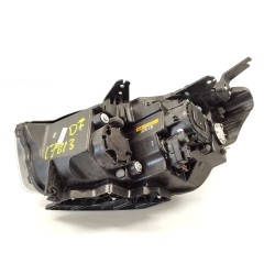 Recambio de faro derecho para ssangyong korando limited 4x2 referencia OEM IAM IF72023811  