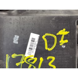 Recambio de faro derecho para ssangyong korando limited 4x2 referencia OEM IAM IF72023811  