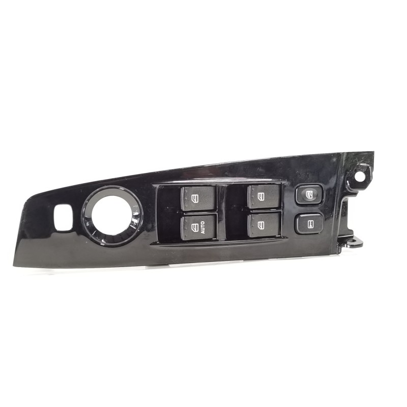 Recambio de mando elevalunas delantero izquierdo para ssangyong korando limited 4x2 referencia OEM IAM Recambio de mando elevalunas delantero izquierdo para ssangyong korando limited 4x2 referencia OEM IAM
