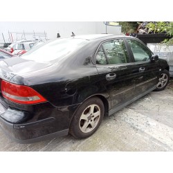 saab 9-3 berlina del año 2003