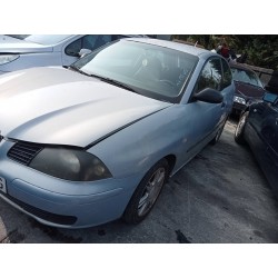 seat ibiza (6l1) del año 2003