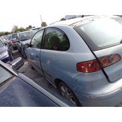 seat ibiza (6l1) del año 2003