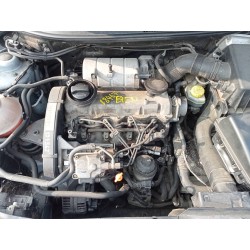 seat ibiza (6l1) del año 2003