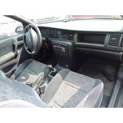opel vectra b berlina del año 1997