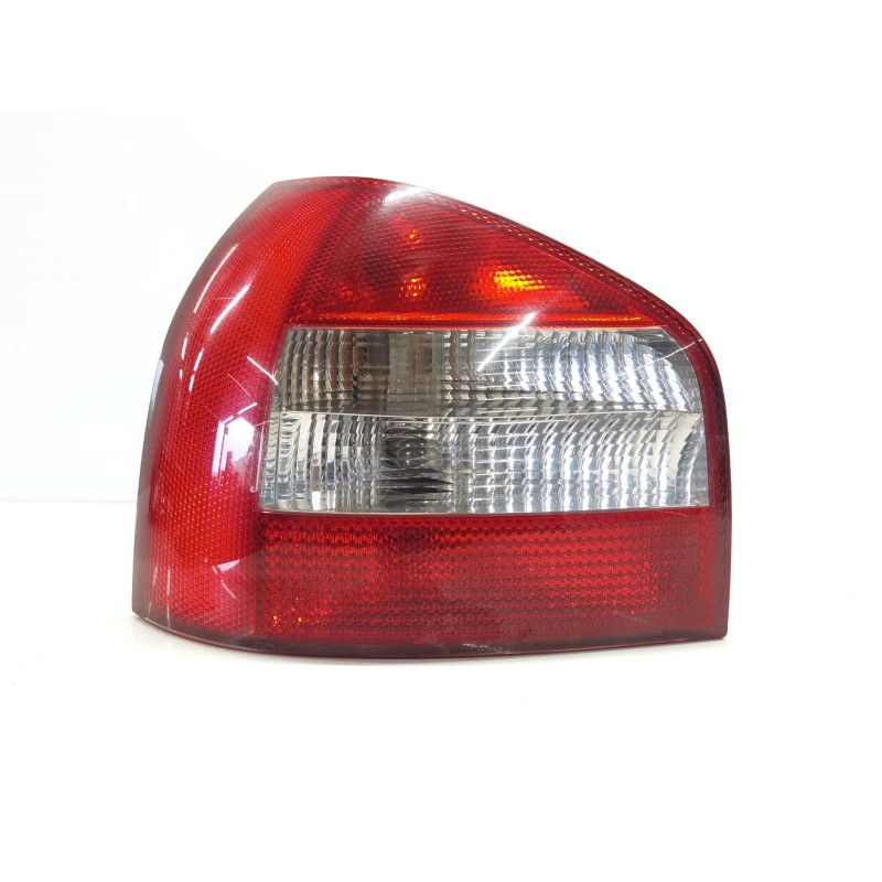 Recambio de piloto trasero izquierdo para audi a3 (8l) 1.9 tdi ambiente referencia OEM IAM   