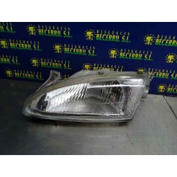 Recambio de faro izquierdo para hyundai lantra berlina (rd) 1.6 gls referencia OEM IAM   