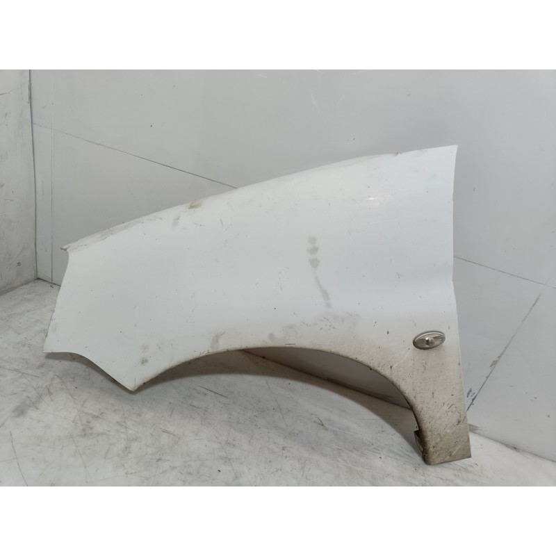 Recambio de aleta delantera izquierda para peugeot partner (s2) totem referencia OEM IAM Recambio de aleta delantera izquierda para peugeot partner (s2) totem referencia OEM IAM