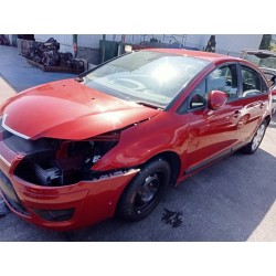 citroen c4 berlina del año 2010
