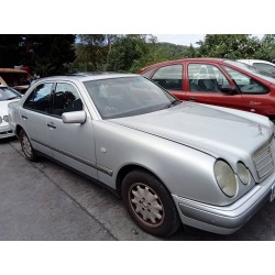 mercedes clase e (w210) berlina diesel del año 2003
