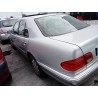 mercedes clase e (w210) berlina diesel del año 2003