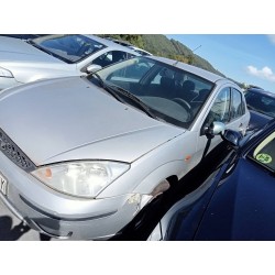 ford focus berlina (cak) del año 2002